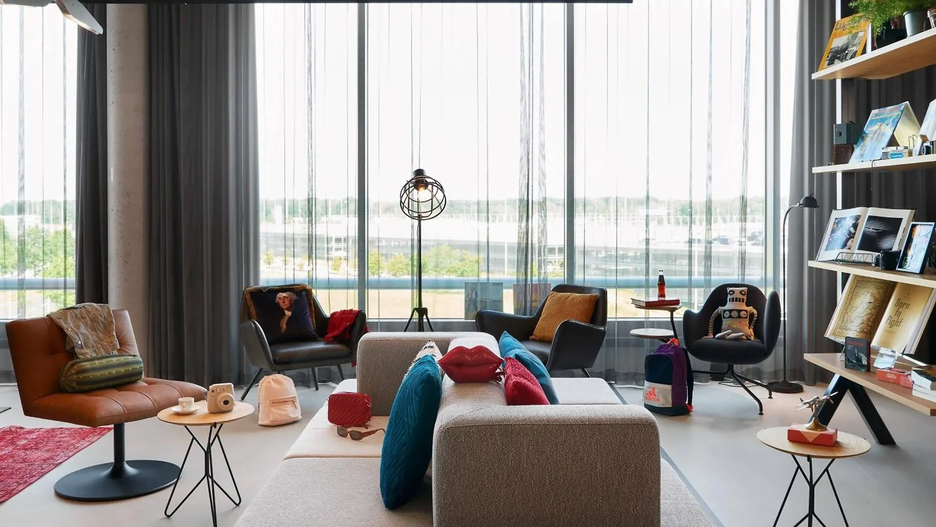 ***  Moxy Cologne Bonn Airport Hotel Germany