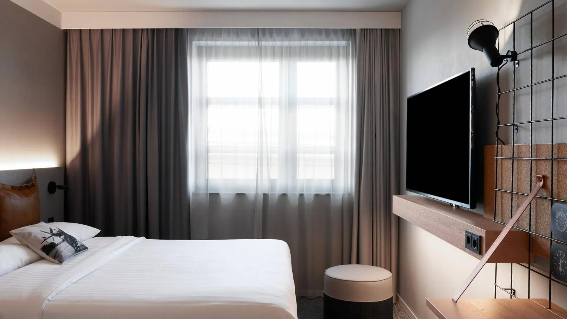 Moxy Cologne Bonn Airport Hotel